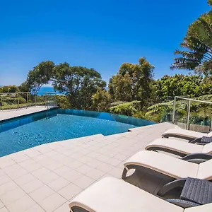 https://rainbow-ocean-palms-resort.queenslandhotels.net